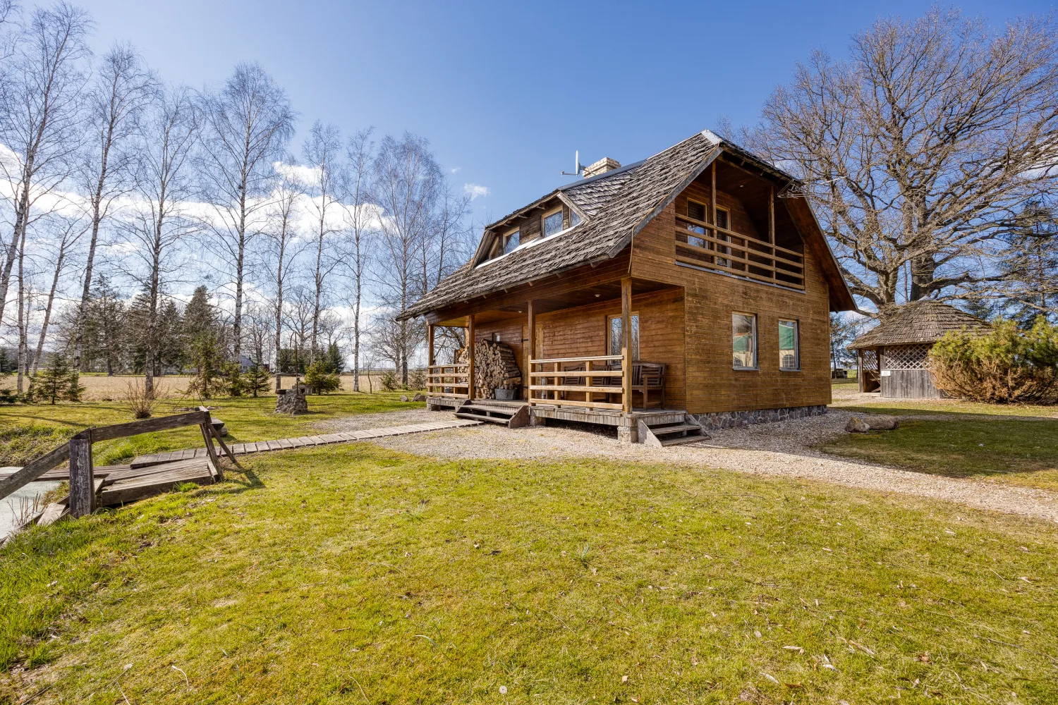 Pirts māja Eglieni